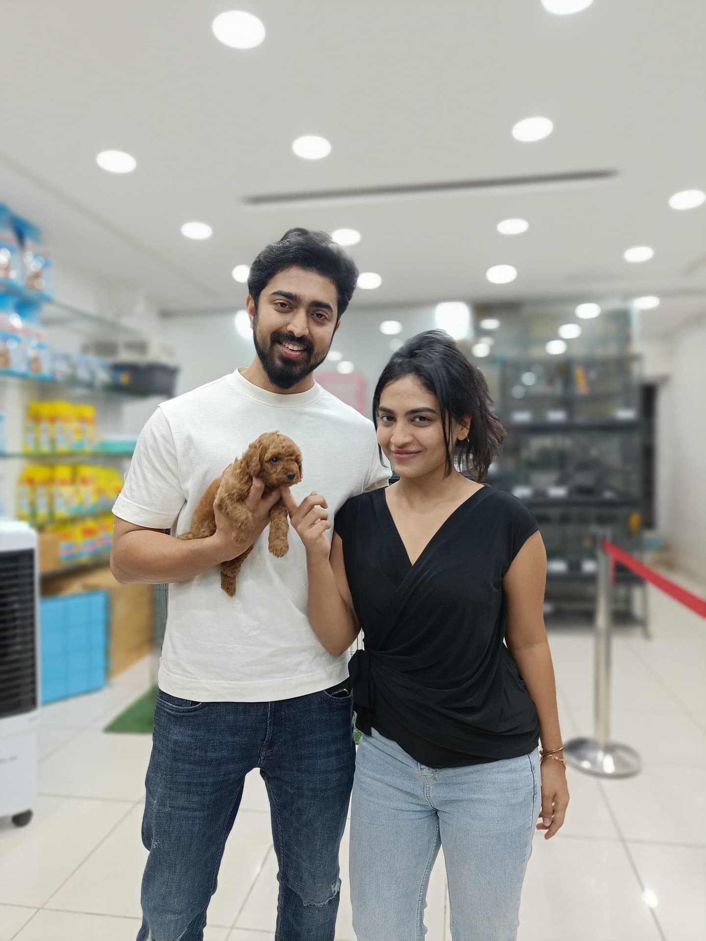 Celebrity with Toy Poodle at Danny Pet Store