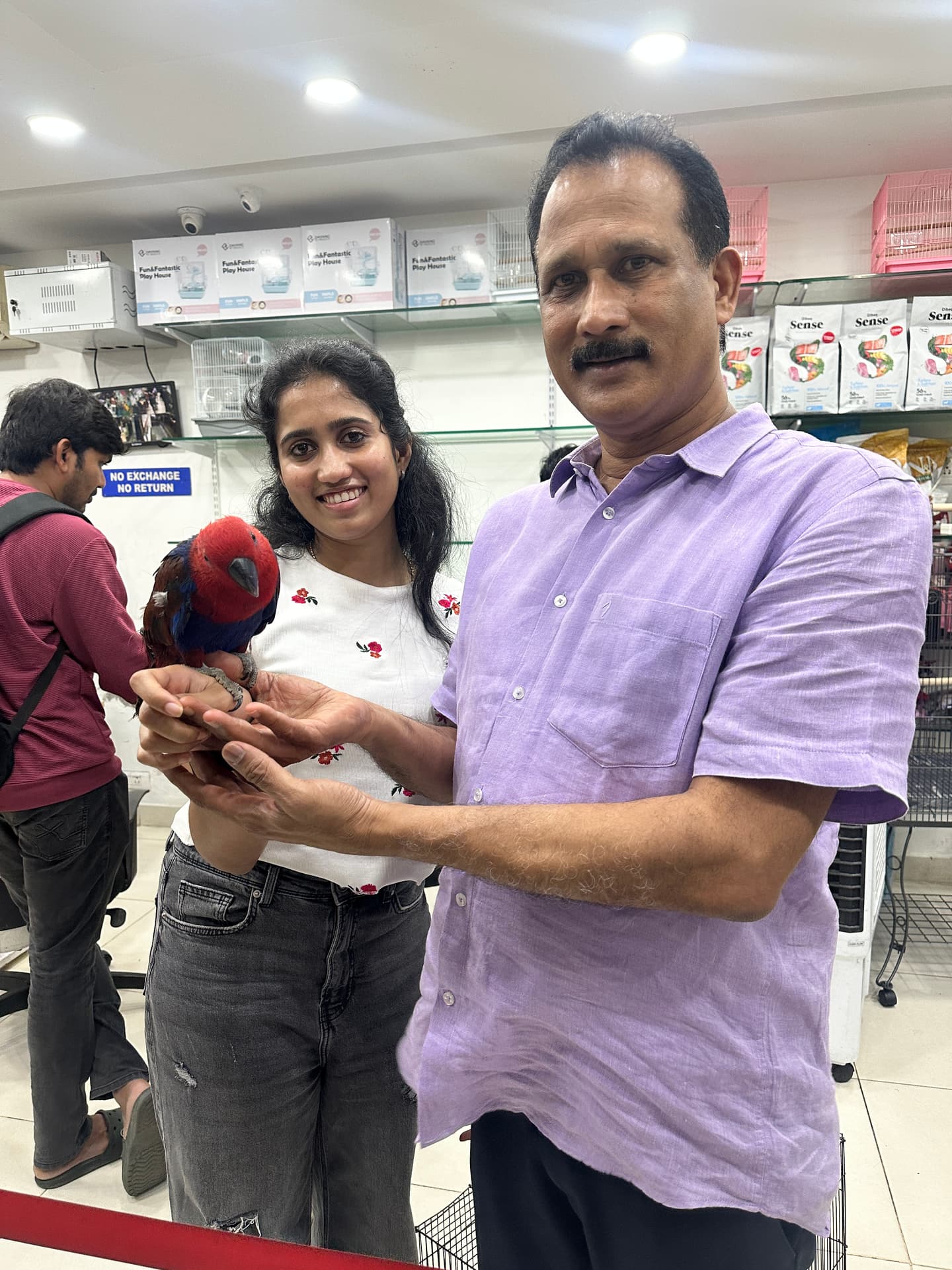 Happy Danny Pet Store family