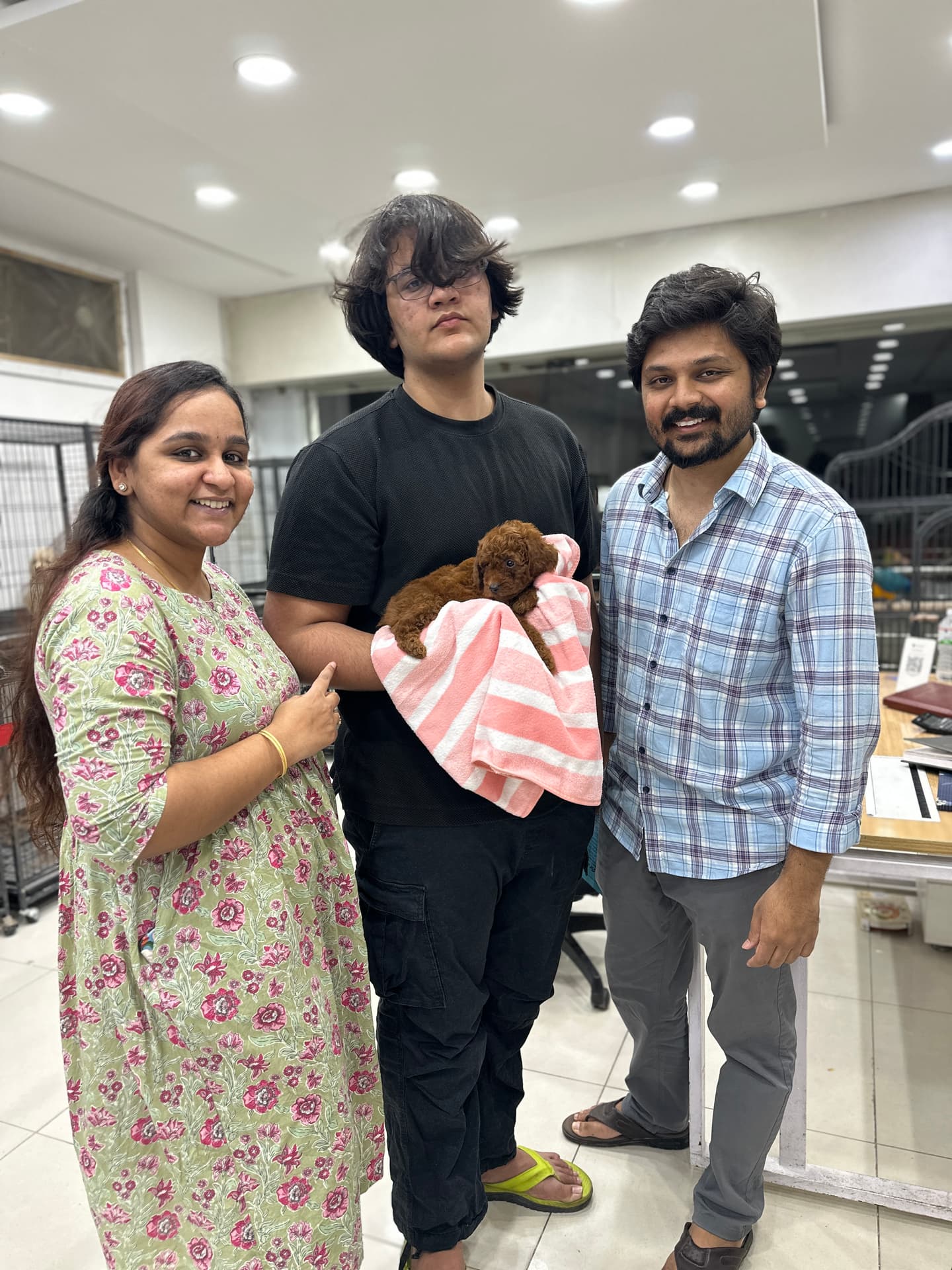 Happy Danny Pet Store family