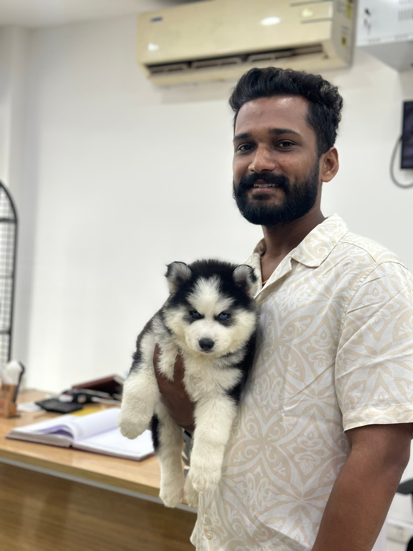 Happy Danny Pet Store family