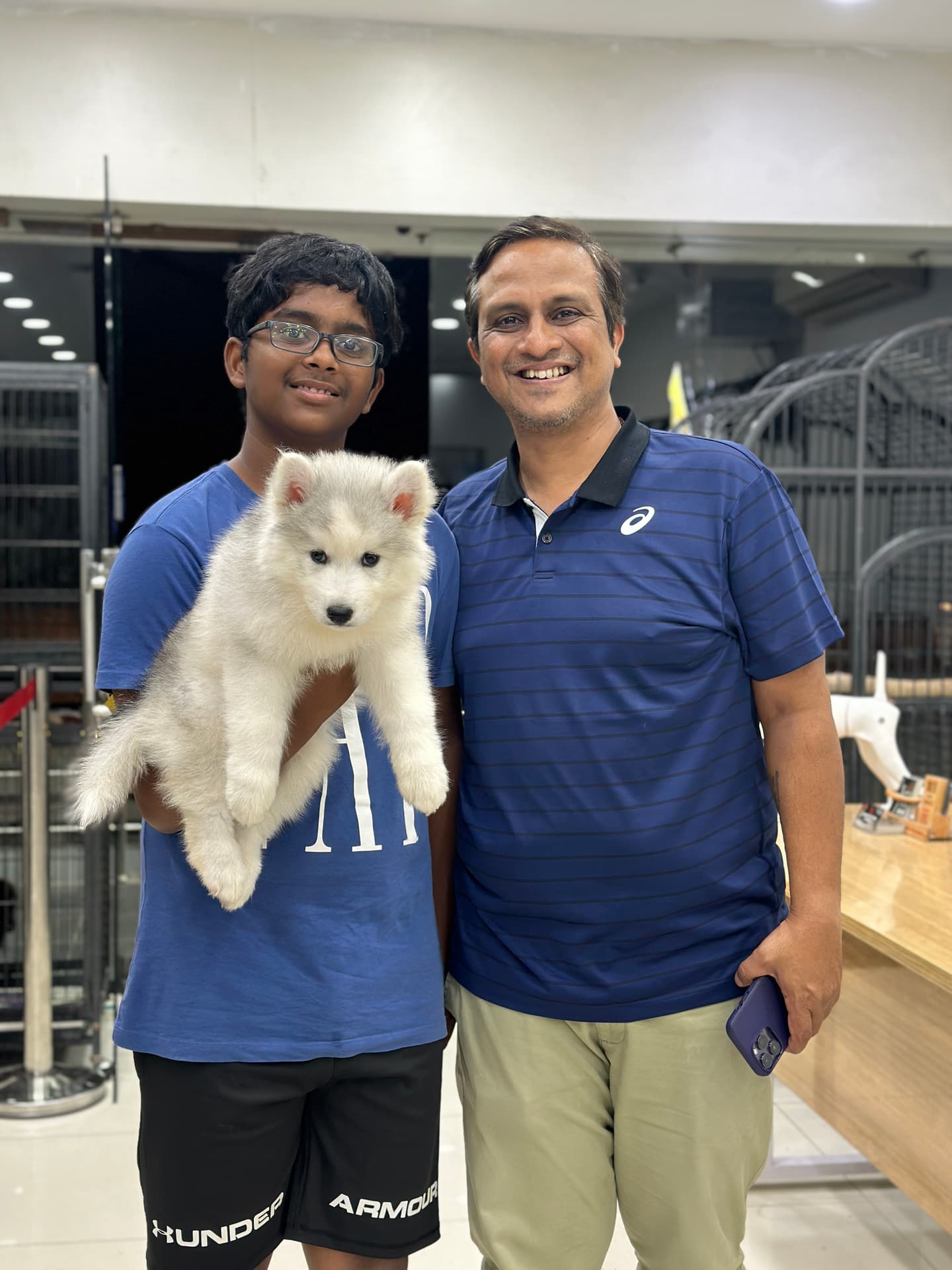 Happy Danny Pet Store family